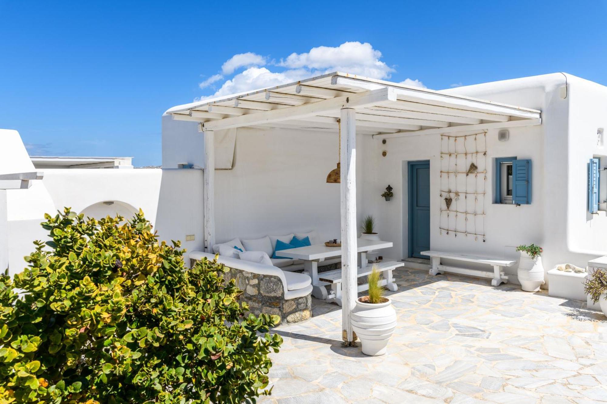 Holiday home Lunar Glastros (Mykonos)